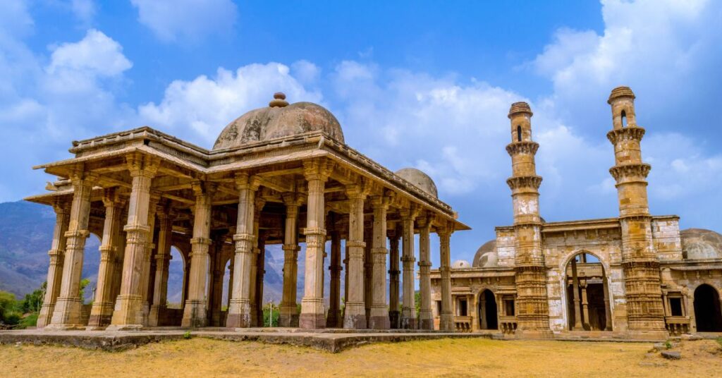 Champaner-Pavagadh archaeological park and hills near Ahmedabad | Taxi Service in Ahmedabad